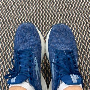 Meet your Posher, Todd